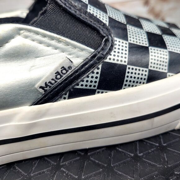 Mudd Brand Women Size 9 Checkerboard Rainbow Poppy-O Skater shoes - Picture 3 of 10